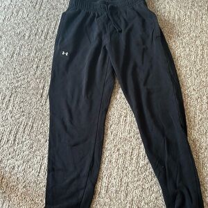 Men’s under Armour sweatpants